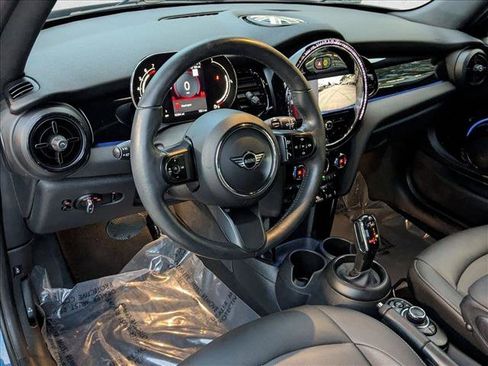 Used 2023 MINI Cooper Cooper image 16