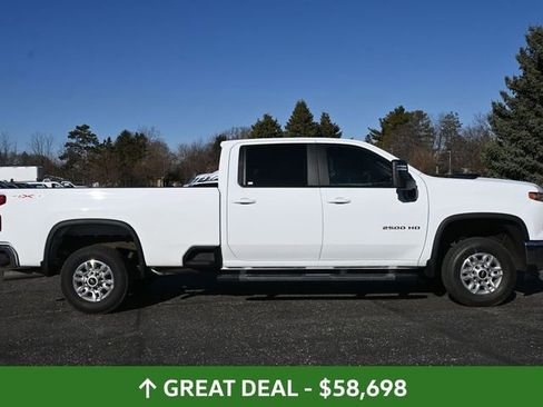 Used 2025 Chevrolet Silverado 2500 LT w/ Safety Package AWD/4WD image 3