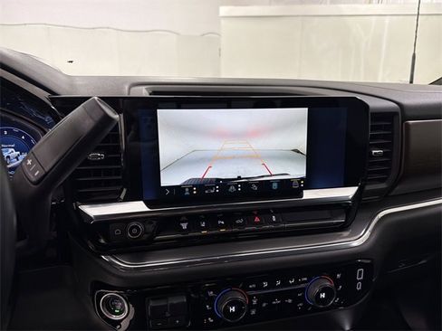 Certified 2024 Chevrolet Silverado 3500 High Country w/ High Country Premium Package image 28