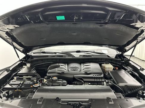 Used 2016 INFINITI QX80 4WD w/ Signature Edition Package image 27