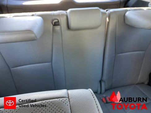 Used 2021 Toyota Highlander Platinum AWD/4WD image 26