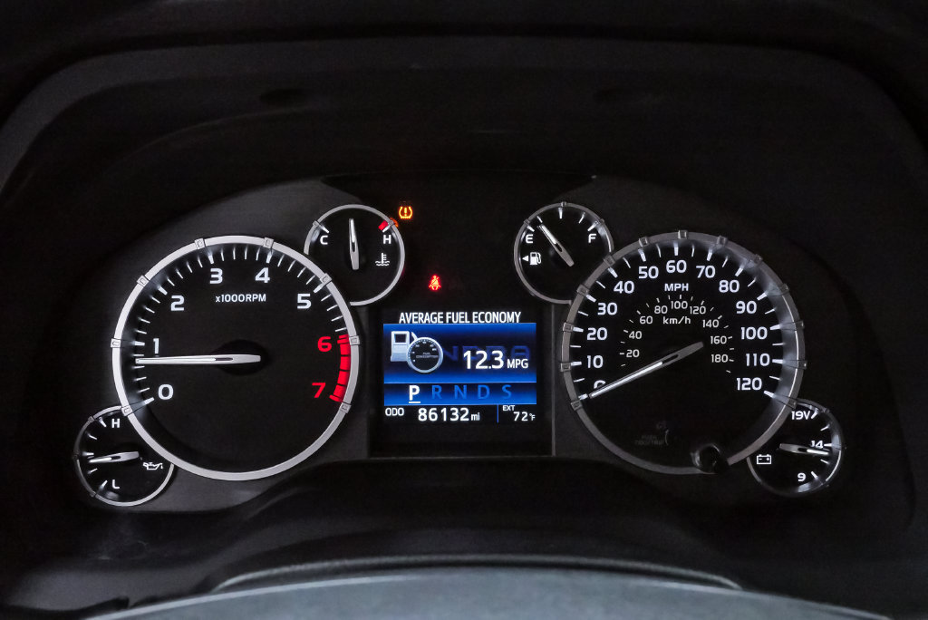 Used 2017 Toyota Tundra SR5 w/ SR5 Upgrade Package RWD image 20