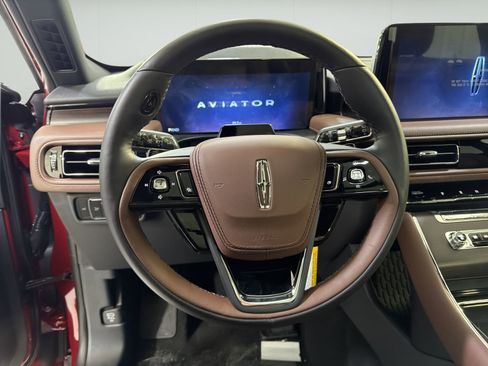 New 2026 Lincoln Aviator Reserve RWD image 13