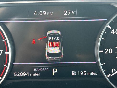Used 2023 Nissan Rogue S FWD image 11