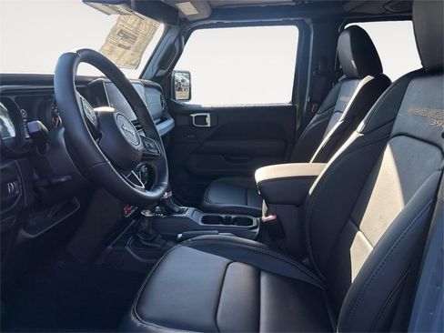 New 2025 Jeep Wrangler Unlimited Rubicon 392 image 10