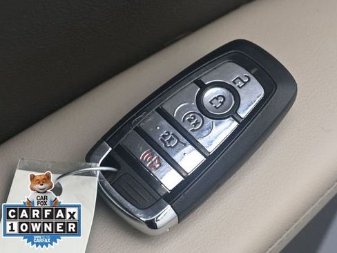 Used 2023 Lincoln Nautilus Reserve w/ Equipment Group 201A AWD/4WD image 20