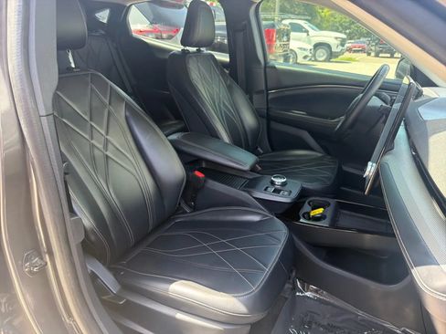 Used 2022 Ford Mustang Mach-E Select RWD image 20