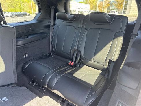 Used 2022 Jeep Grand Cherokee L Overland image 17