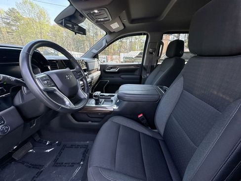 Used 2023 Chevrolet Silverado 1500 RST AWD/4WD image 13
