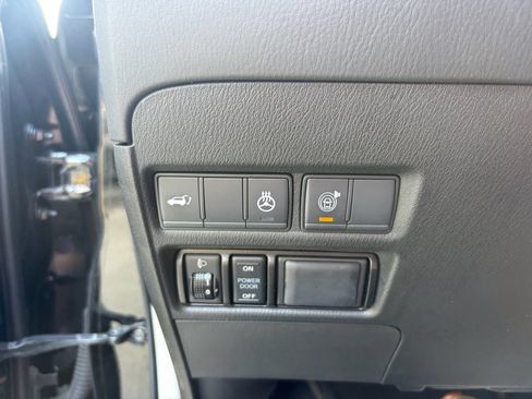 Used 2019 INFINITI QX80 Luxe w/ Proassist Package image 13