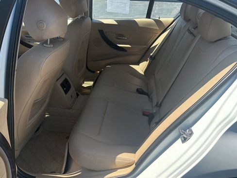 Used 2015 BMW 328i xDrive Sedan AWD/4WD image 10