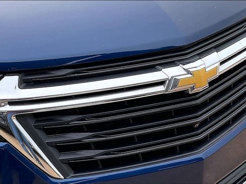 Used 2023 Chevrolet Equinox LT AWD/4WD image 29