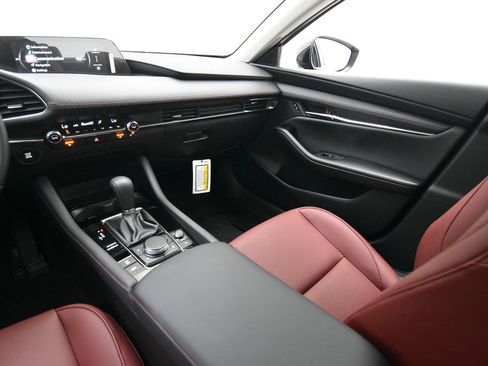 New 2026 MAZDA MAZDA3 Carbon AWD/4WD image 28