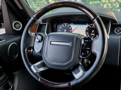 Used 2021 Land Rover Range Rover P525 Westminster Edition image 22