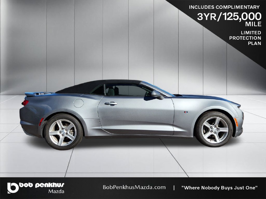 Used 2023 Chevrolet Camaro LT RWD image 24