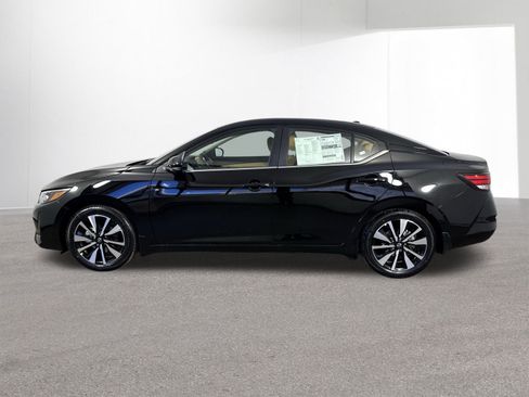 New 2025 Nissan Sentra SV w/ SV Premium Package image 30