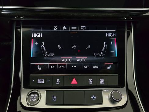 Used 2025 Audi Q7 2.0T Premium w/ Convenience Plus Package image 30