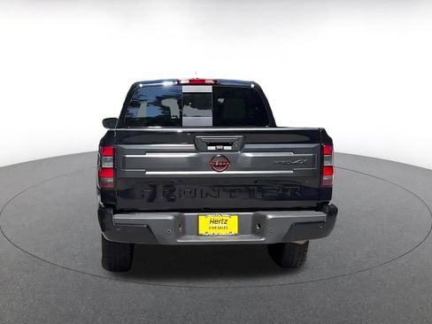 Used 2026 Nissan Frontier PRO-4X AWD/4WD image 12