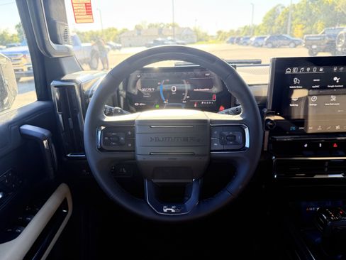 New 2026 GMC Hummer EV SUV image 15