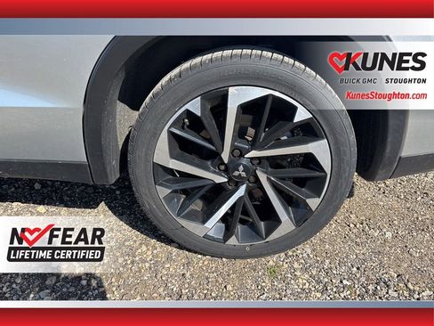 Used 2022 Mitsubishi Outlander SEL Black Edition AWD/4WD image 18