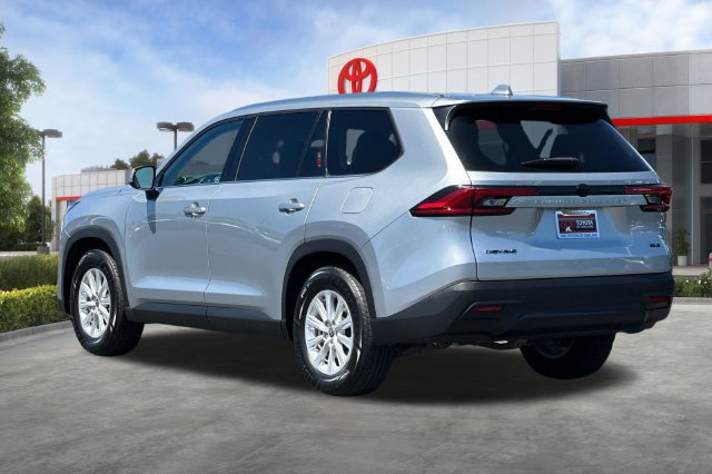 Used 2024 Toyota Grand Highlander AWD Hybrid image 7