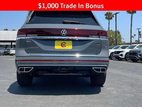 New 2025 Volkswagen Atlas SEL Premium R-Line AWD/4WD image 10