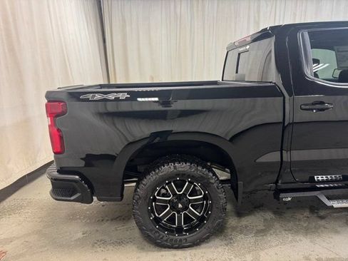 New 2026 Chevrolet Silverado 1500 RST w/ Dark Appearance Package AWD/4WD image 4
