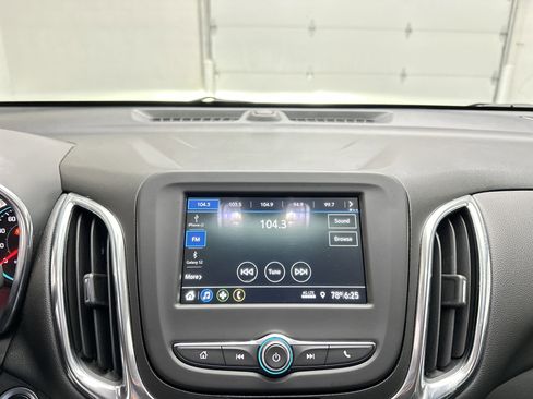 Used 2019 Chevrolet Equinox LT AWD/4WD image 30