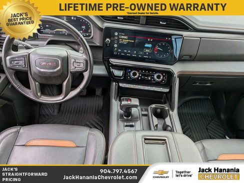 Used 2022 GMC Sierra 1500 AT4 w/ AT4 Premium Package AWD/4WD image 11