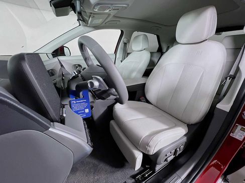 New 2026 Hyundai Ioniq 5 Limited AWD/4WD image 14