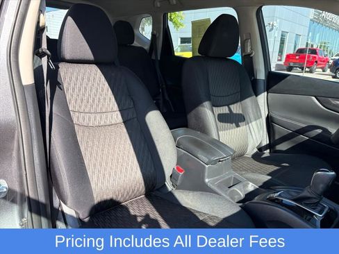 Used 2017 Nissan Rogue S AWD/4WD image 18