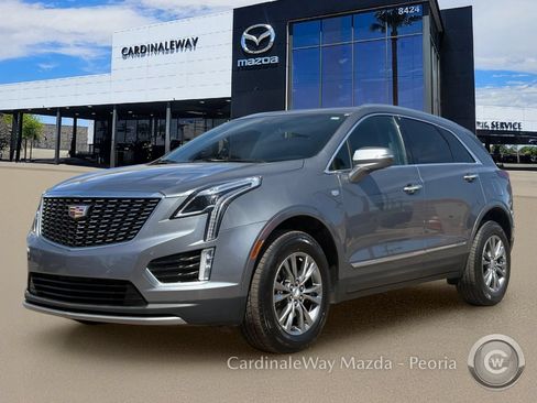 Used 2022 Cadillac XT5 Premium Luxury FWD image 2