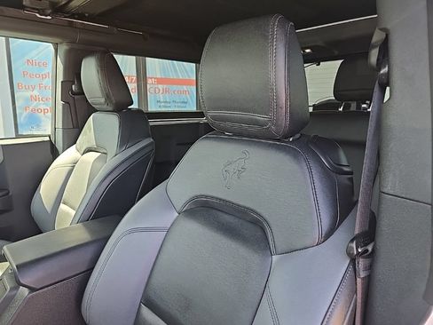Used 2024 Ford Bronco Black Diamond AWD/4WD image 34