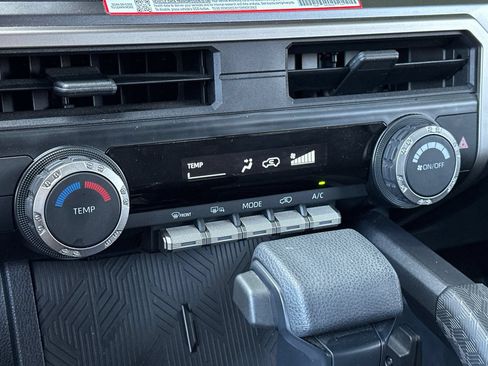 Used 2025 Toyota 4Runner SR5 RWD image 22
