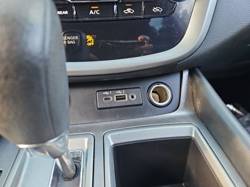 Used 2020 Nissan Murano S AWD/4WD image 19