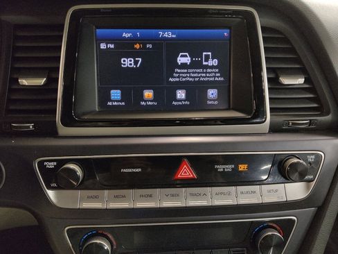 Used 2018 Hyundai Sonata Limited image 25