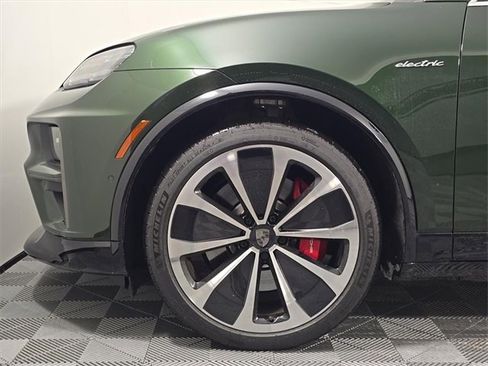 Certified 2024 Porsche Macan Turbo Electric image 11