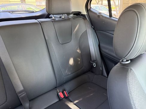 Used 2025 Buick Encore GX Preferred FWD image 37