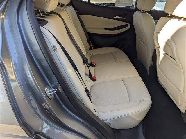 Used 2021 Buick Encore GX Preferred w/ Sport Touring Package FWD image 18