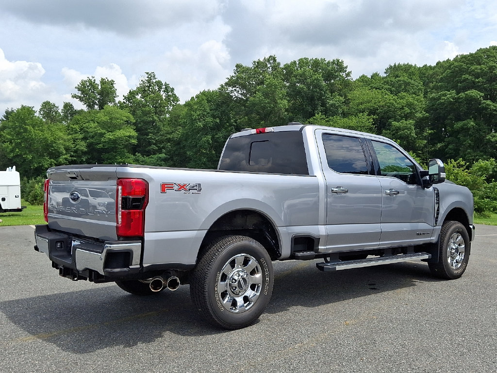 Certified 2024 Ford F250 Lariat w/ Chrome Package AWD/4WD image 6