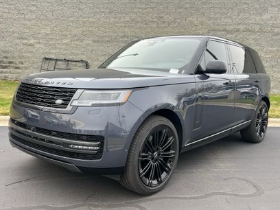 Used 2025 Land Rover Range Rover Long Wheelbase SE