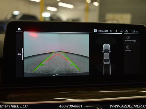 Used 2022 BMW 530e w/ Premium Package image 31