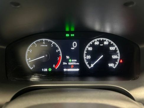 Certified 2025 Honda HR-V Sport image 25