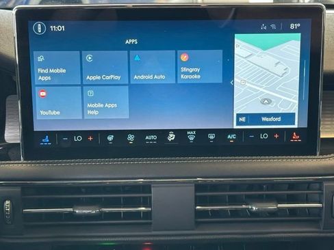 Used 2025 Lincoln Corsair FWD w/ Equipment Group 101A image 14