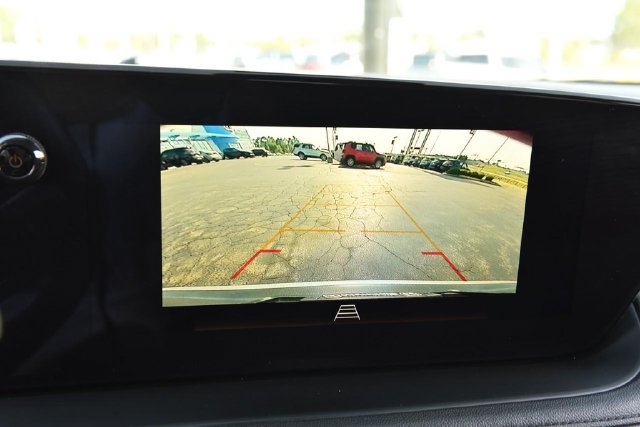 Used 2025 Buick Encore GX Preferred FWD image 13