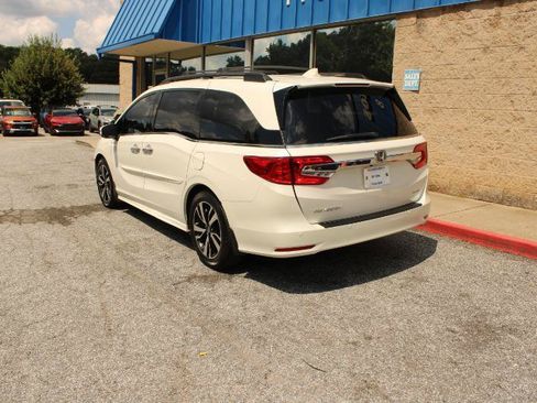 Used 2018 Honda Odyssey Elite image 4