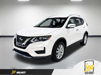 Used 2018 Nissan Rogue SV w/ Premium Package