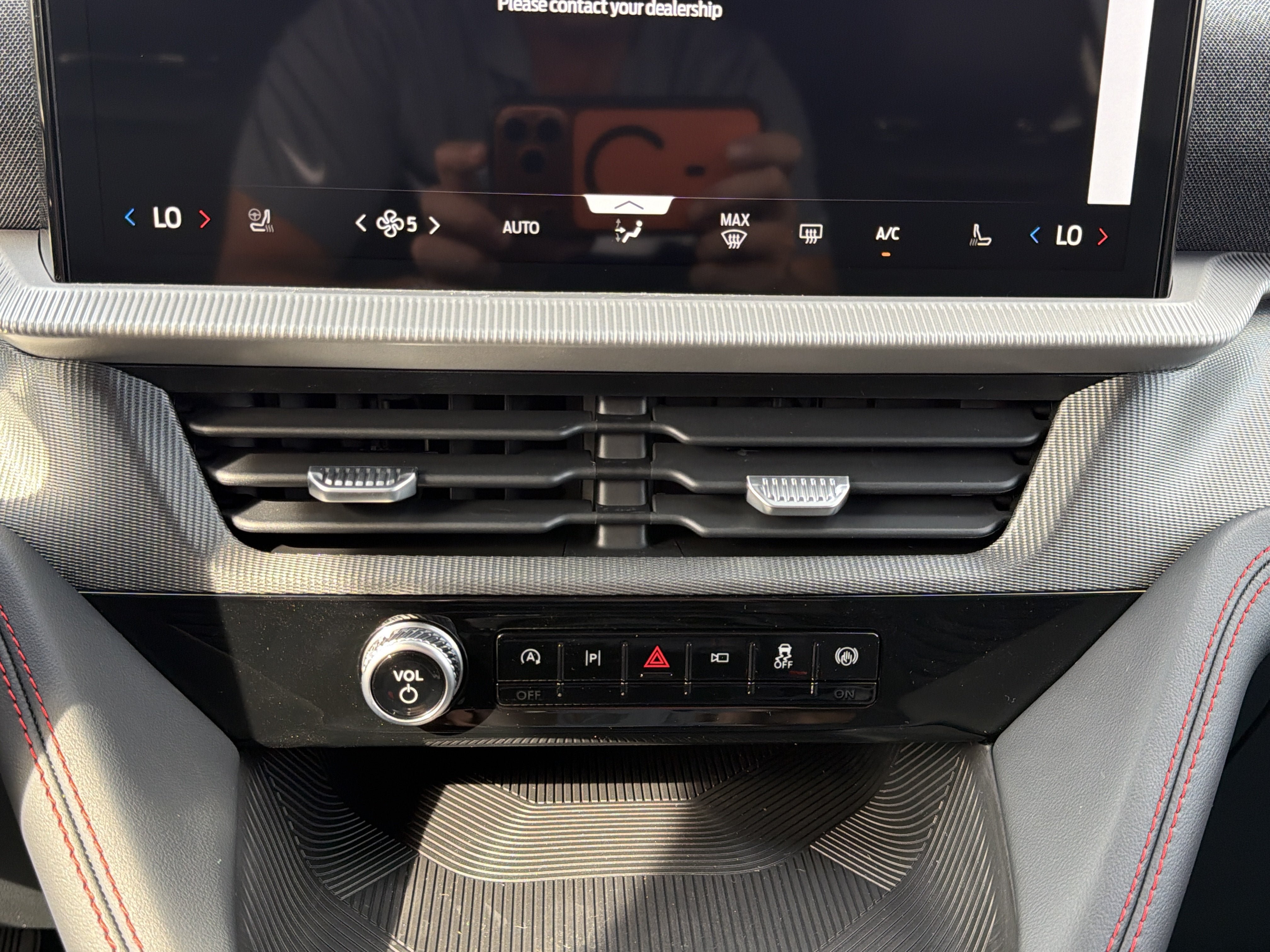 New 2027 Ford Explorer ST-Line AWD/4WD image 19