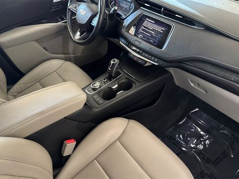 Used 2019 Cadillac XT4 Premium Luxury w/ Driver Awareness Package image 19