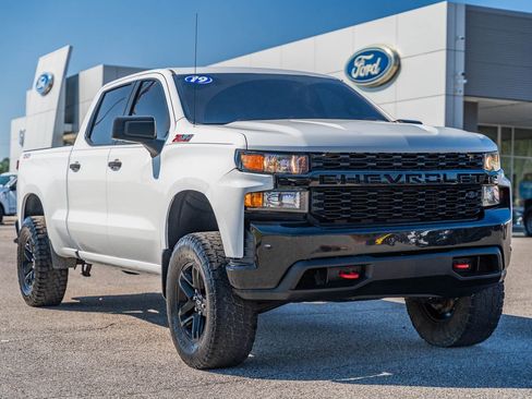 Used 2019 Chevrolet Silverado 1500 Custom Trail Boss image 1